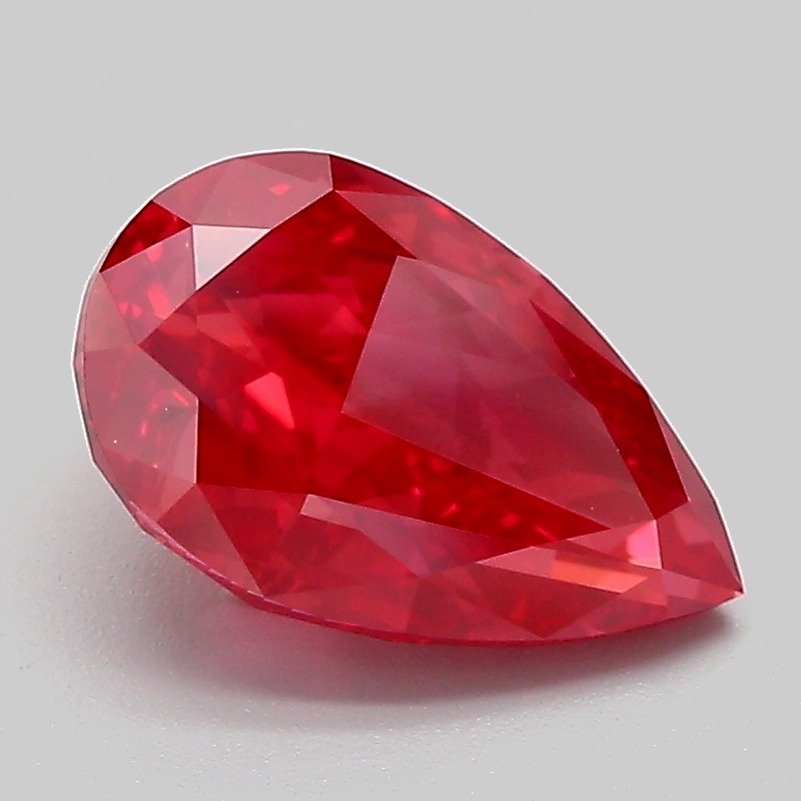 VS 2 2.11 ct Red Pear Coloured Diamond Shapes
