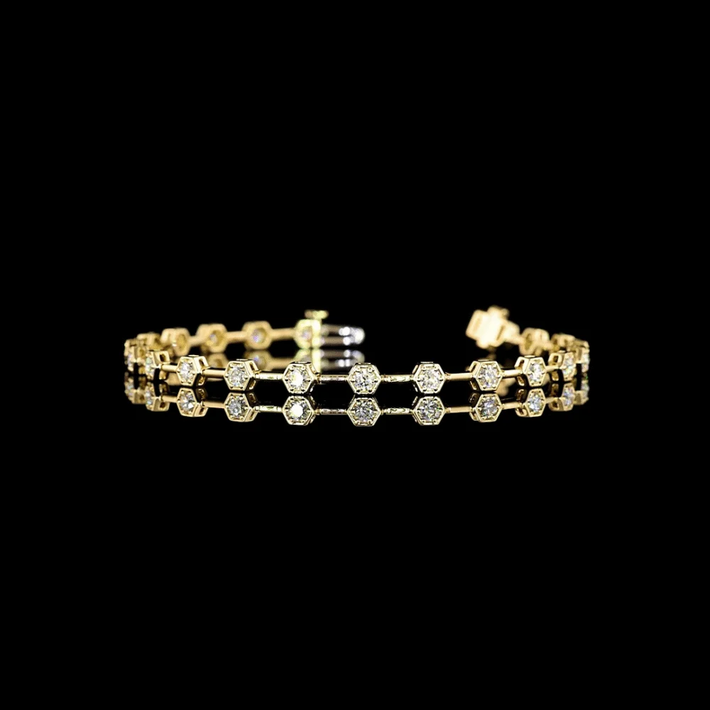 Zelda 1-1/2ctw Bezel - Prong Round Station Bracelet