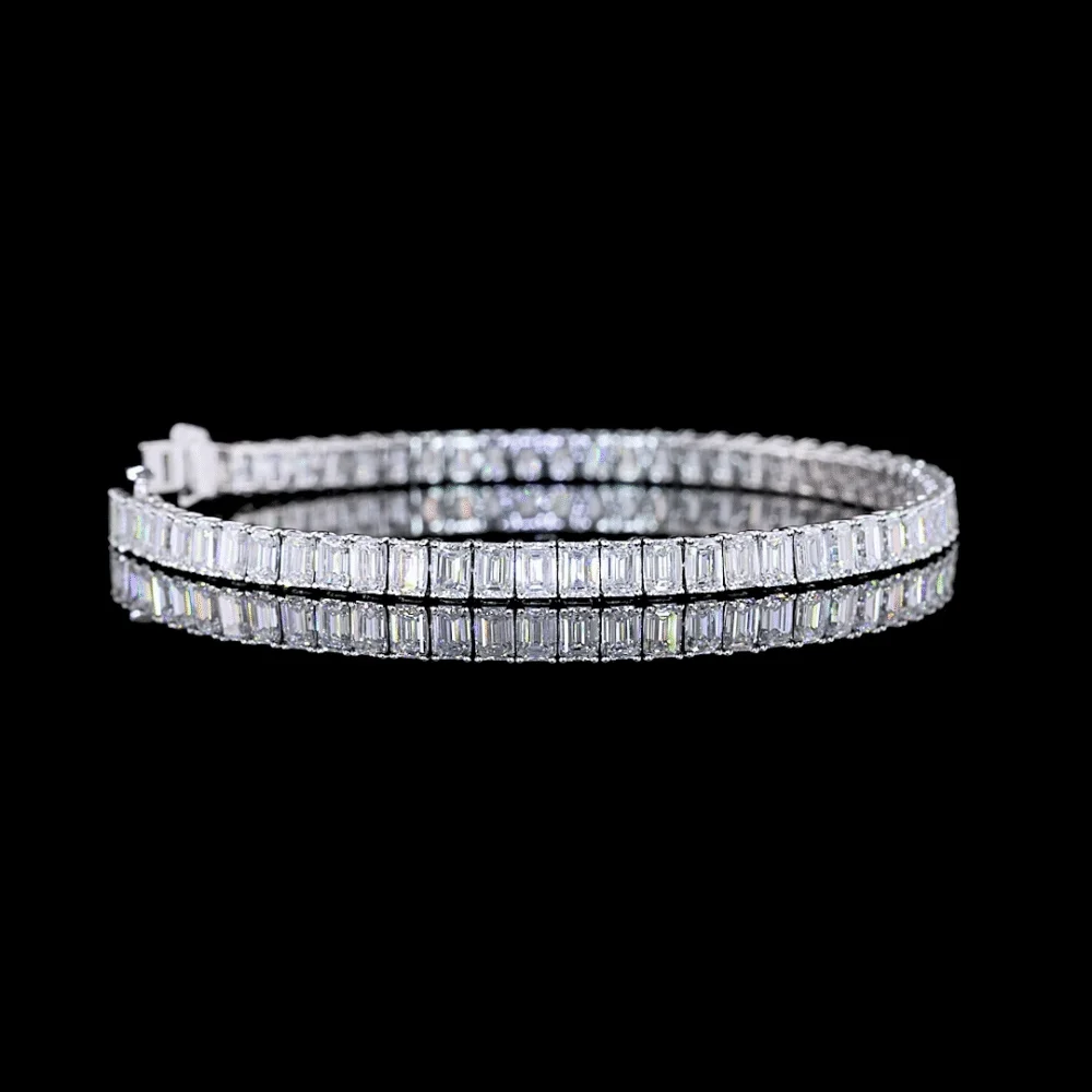 Zelda 10ctw Prong Emerald Tennis Bracelet